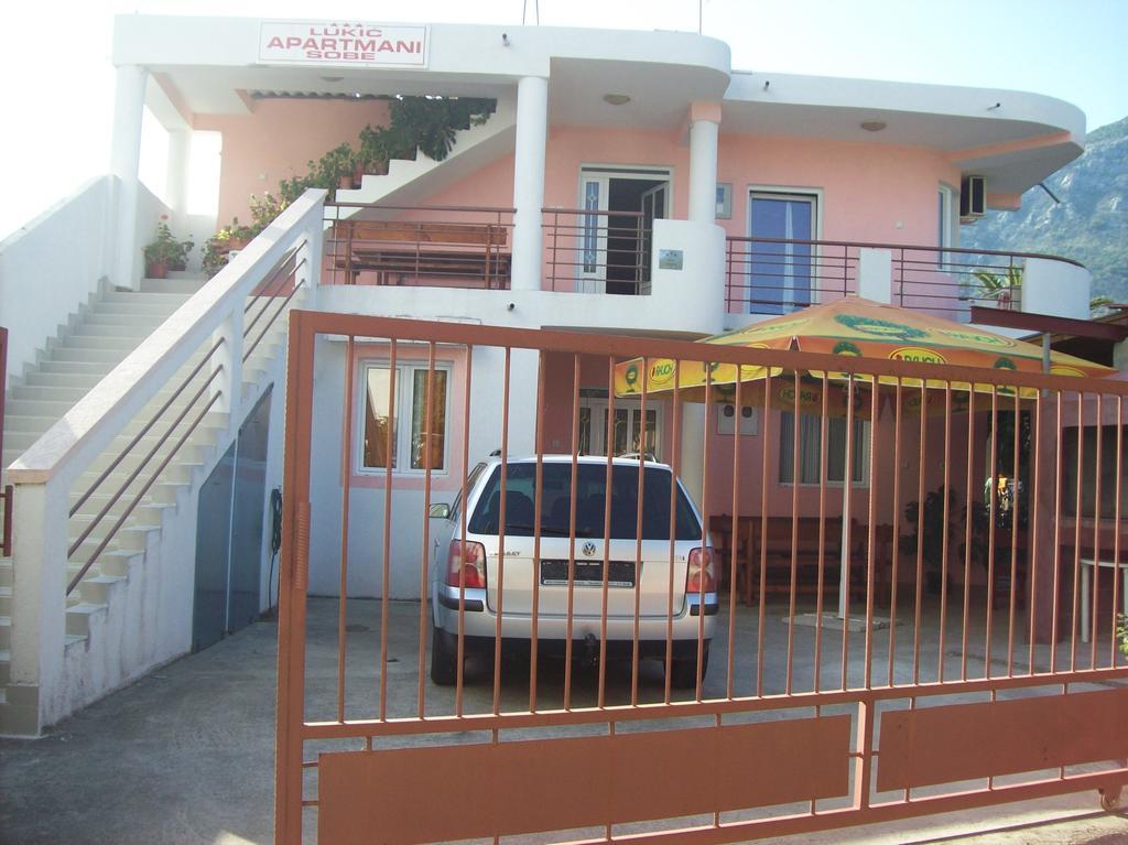 Lukic Apartmani Bar Exterior photo