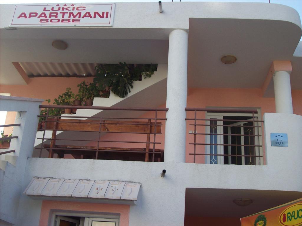 Lukic Apartmani Bar Exterior photo