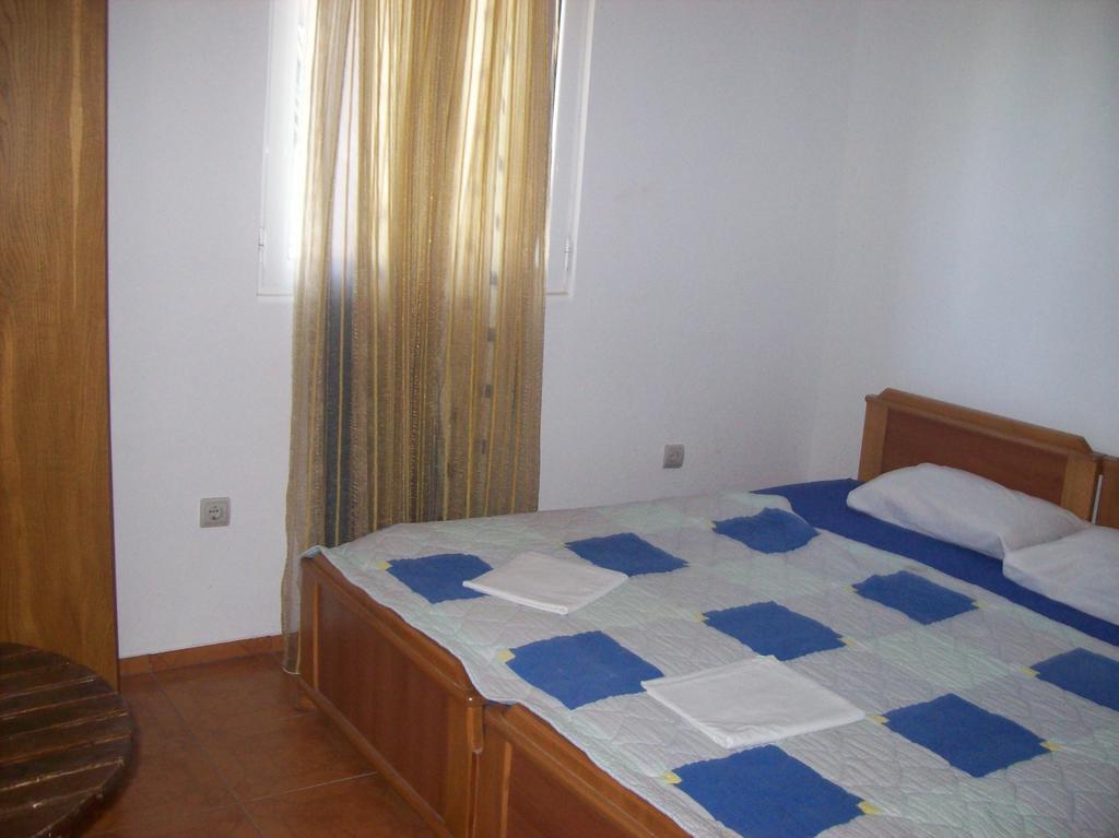 Lukic Apartmani Bar Room photo