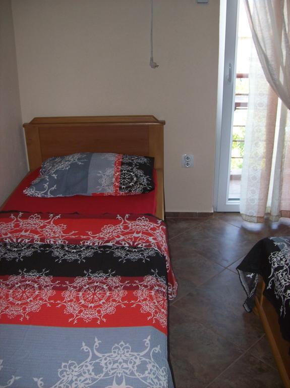 Lukic Apartmani Bar Exterior photo