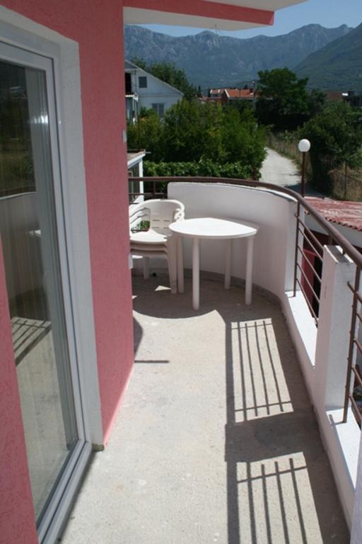 Lukic Apartmani Bar Exterior photo